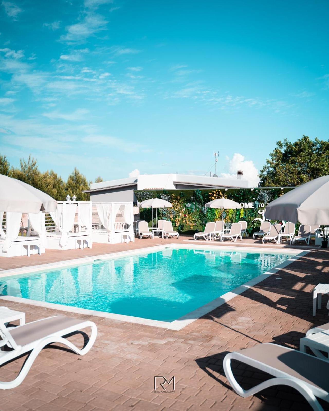 La Palazzina Bed & Breakfast Porto Cesareo Buitenkant foto