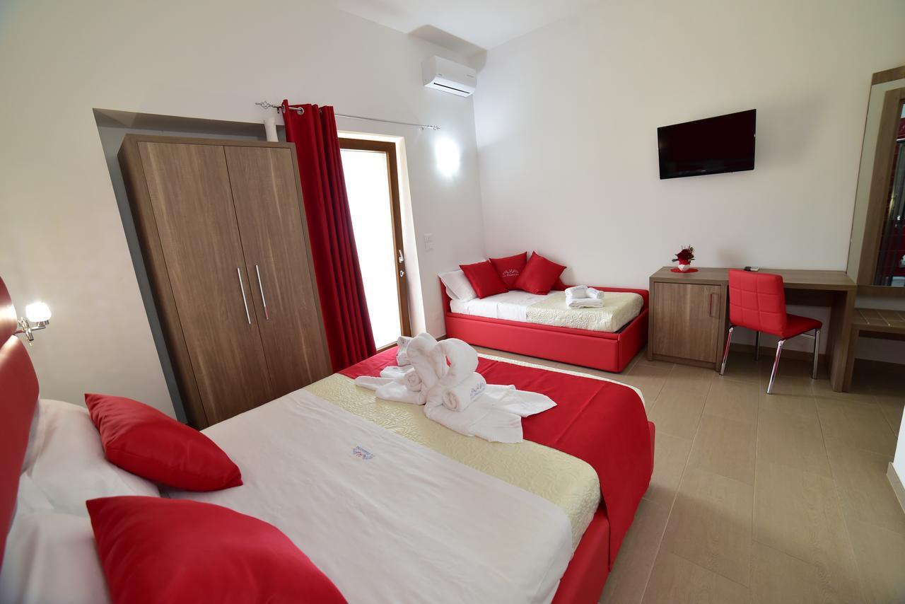 La Palazzina Bed & Breakfast Porto Cesareo Buitenkant foto
